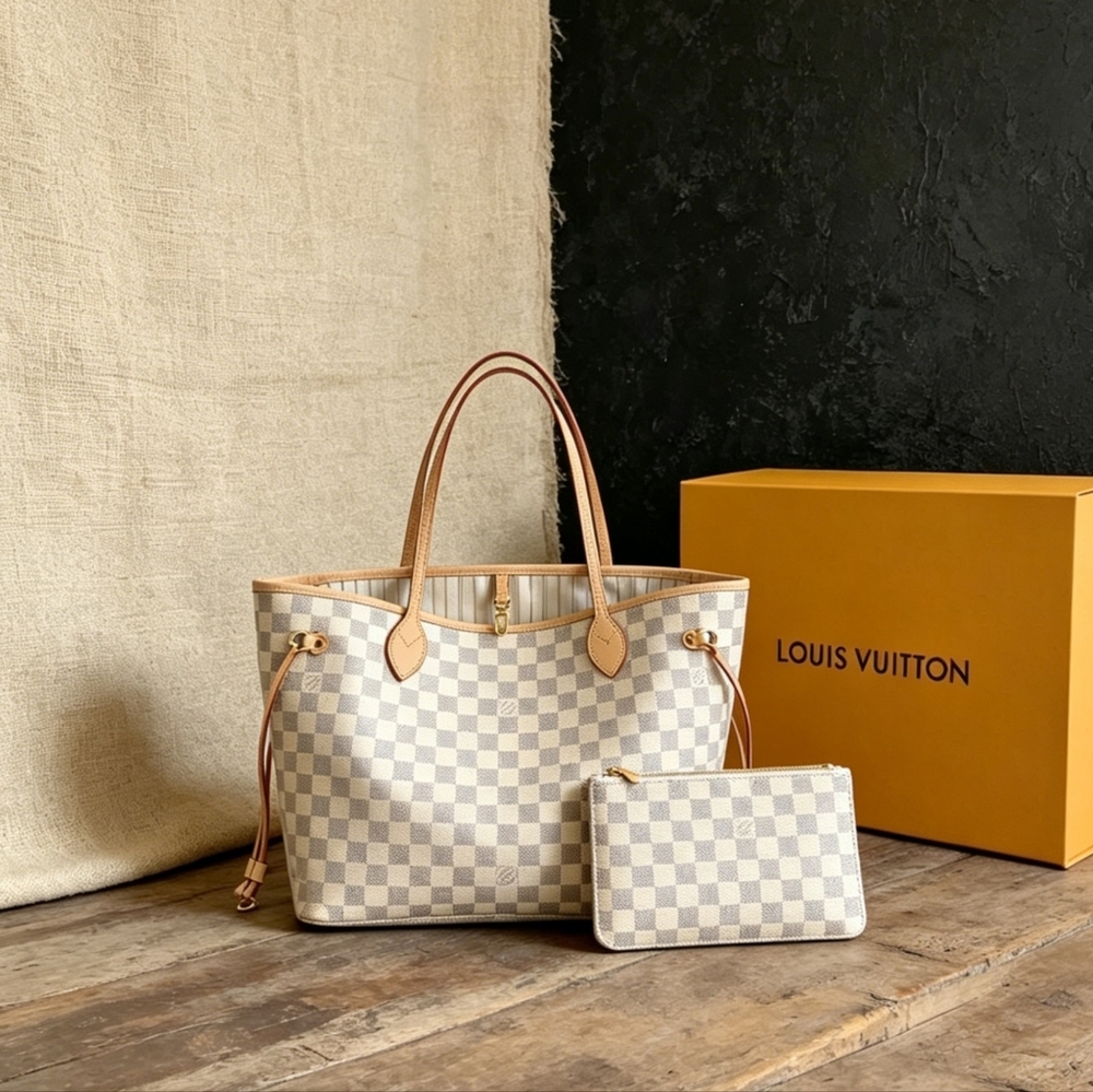 Louis Vuitton Neverfull Beige Lining Bag